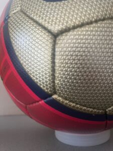 エンボス加工されたサッカーボール